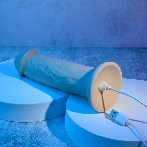 Evolved 7'' GIRTHY VIBRATING DONG