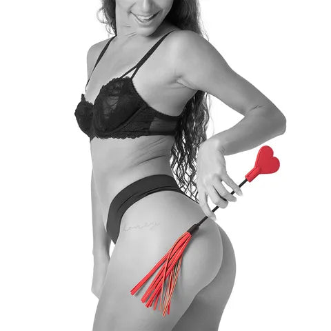 Amor Crop