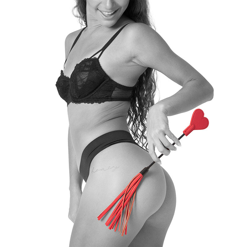 Amor Crop